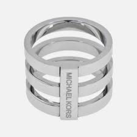 Michael Kors Ring 7 NWT - Picture 1 of 4